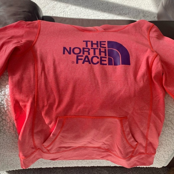 North Face Hoodie (M) - Picture 2 of 4
